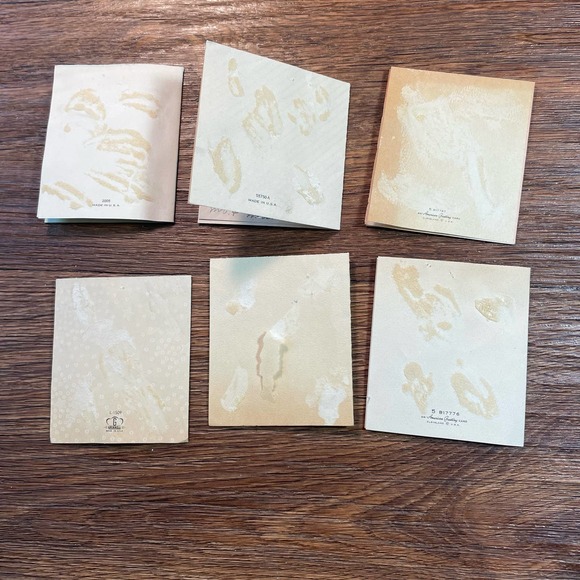 Lot of Kitsch Shower Cards and Wedding Cards - Picture 9 of 13